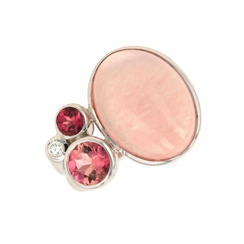 Acheter Bague diamants 0.03 carat quartz rose et tourmalines or blanc 12.71g Comme neuf - 2100,00 € Bague diamants 0.03 carat quartz rose et tourmalines or blanc 12.71g Comme neuf - reconditionné disponible sur Gemme Les Bijoux